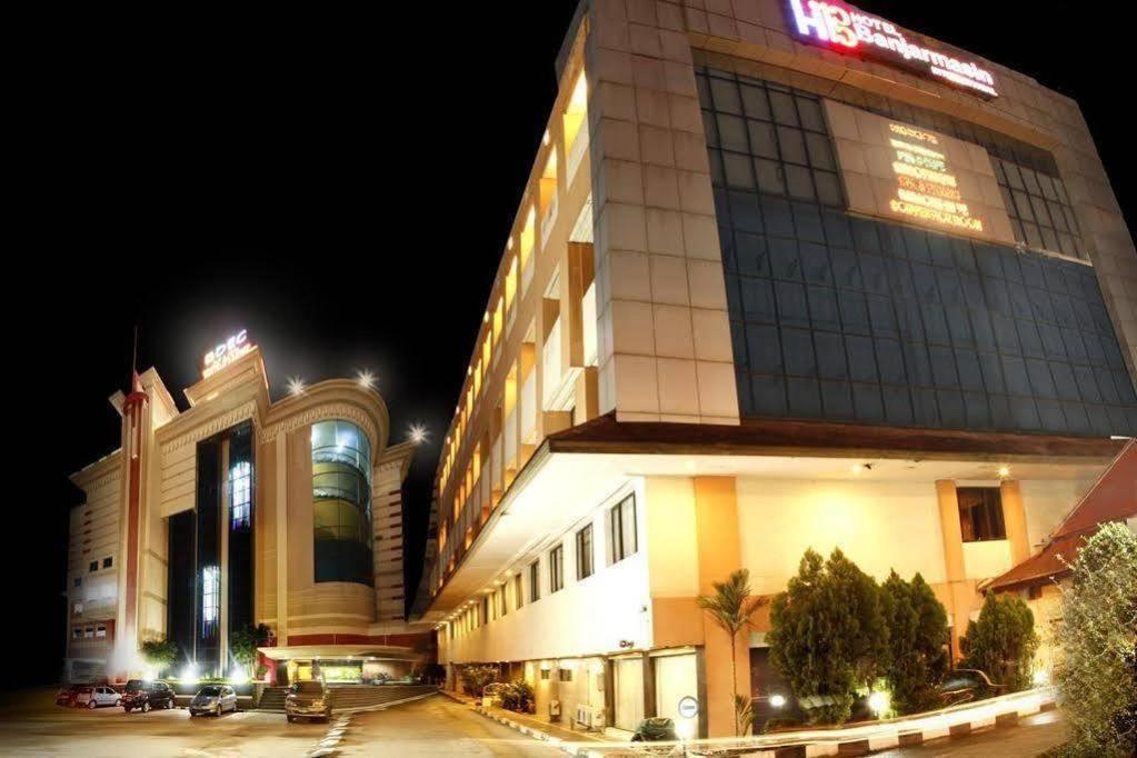 Hotel Banjarmasin International Екстериор снимка